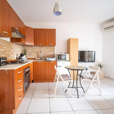 Skymare Lvh Διαμέρισμα Mellieħa