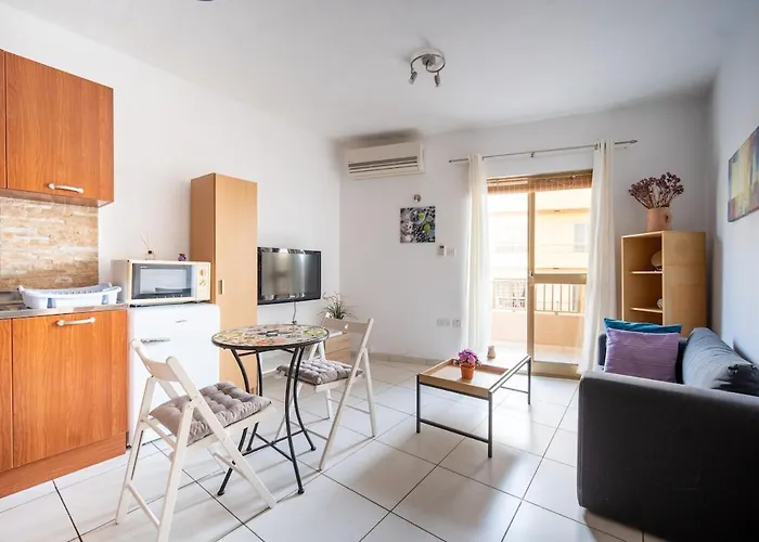 Skymare Lvh Apartment