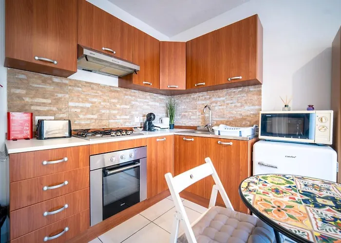 Skymare Lvh Apartment